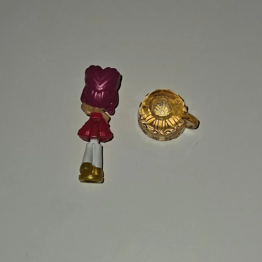 Shopkins Lil' Secrets Party Pop Ups Pink Cat Compact Girl Figure READ